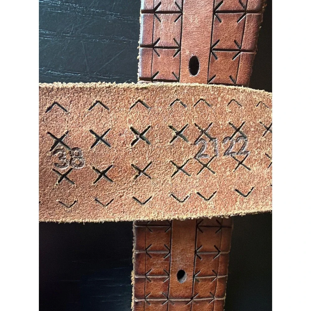 Johnston & Murphy Belt Brown Est 1850 Italian Leather Geometric Starburst 38